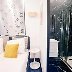 Appartamento Urbanflat 189 - Confortable Montparnasse Parigi